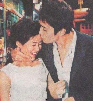 刘烨爆料飞机视频播放,揭秘明星空中娱乐时光  第2张